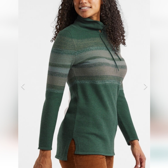 Krimson klover sweater knitted ultrafine merino wool and silk blend, turtleneck. - Picture 1 of 16